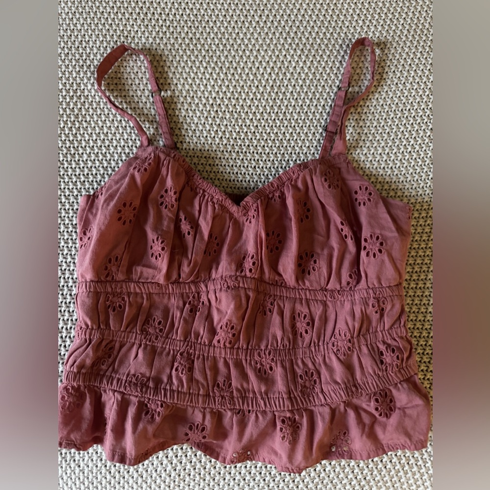 Cute Hollister tank